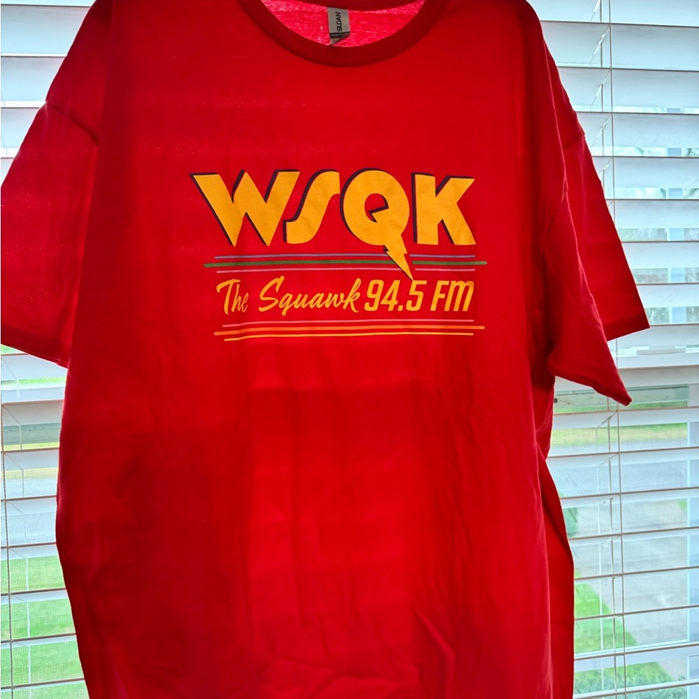 Gildan Red Heavy Cotton T-Shirt